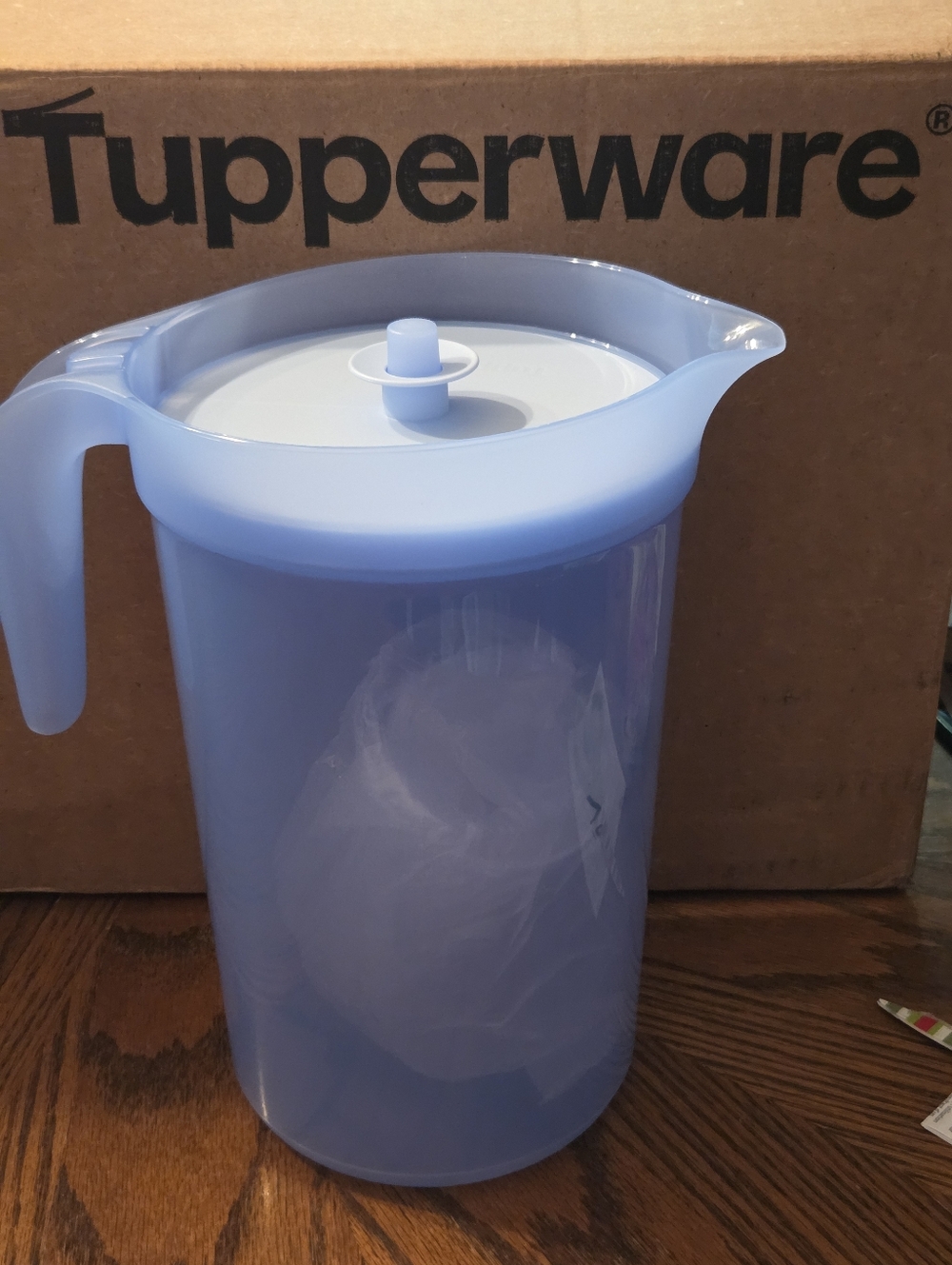 Tupperware Impressions Infusion Pitcher NWT/1 Gallon 4RH JULY SALE TODAY